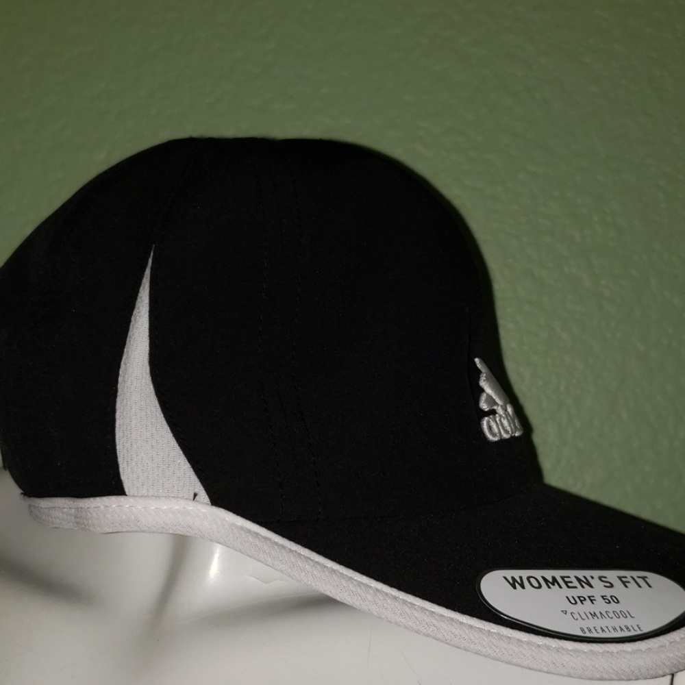 Adidas  Women's Fit  Climate Cool Breathable NWT - Picture 3 of 5